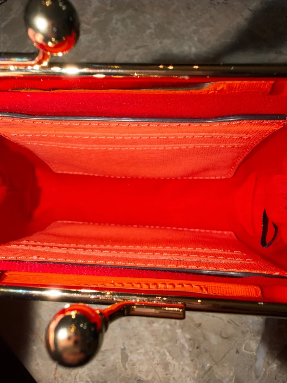 Dooney & Bourke NWT Bright Orange Leather Kiss-Lock card Holder/coins  purse